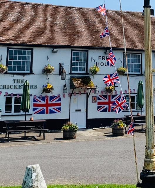 The Cricketers Arms Petworth Exterior foto